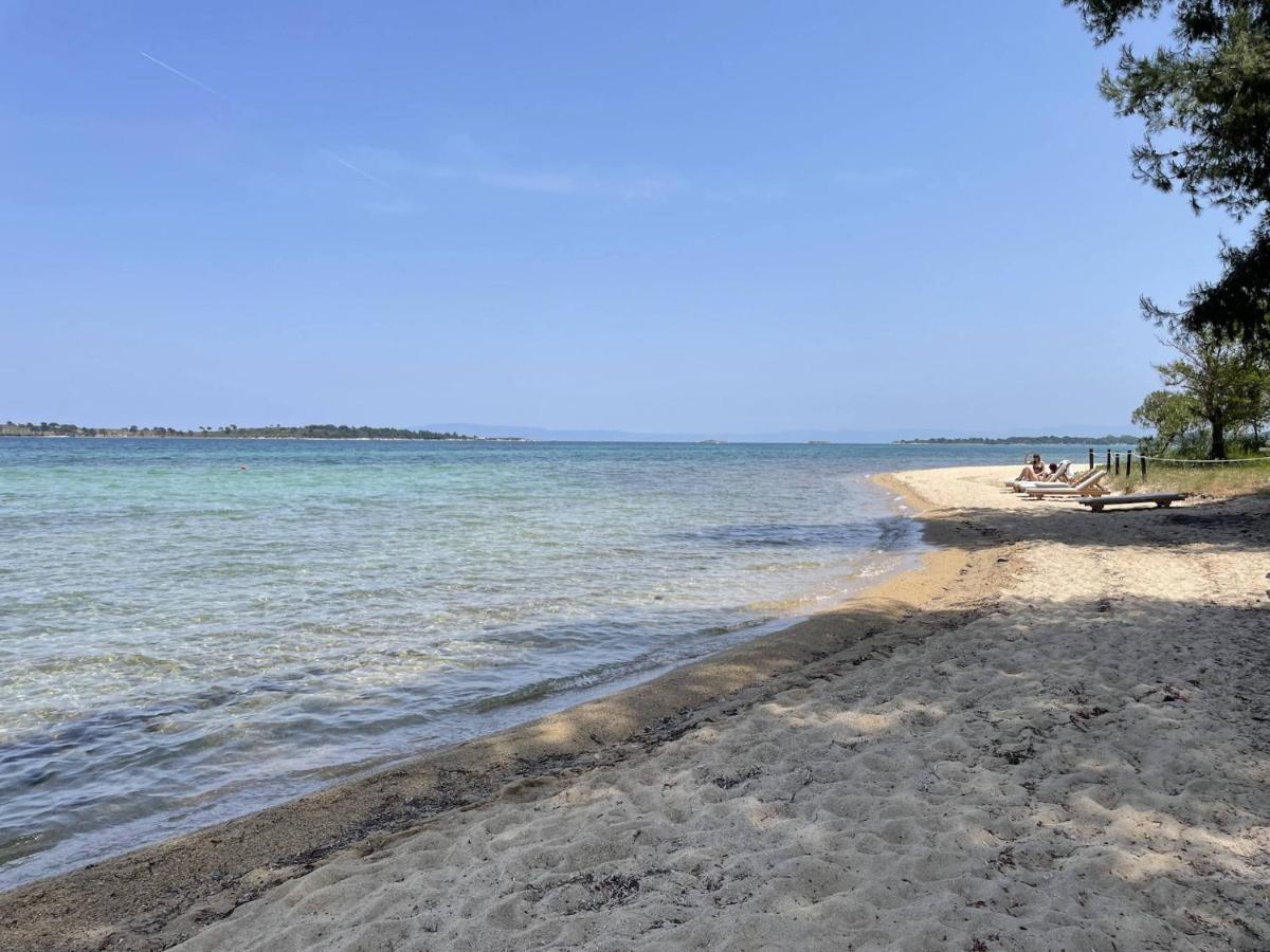 Makis Nest Apart-Hotel Vourvourou Bagian luar foto