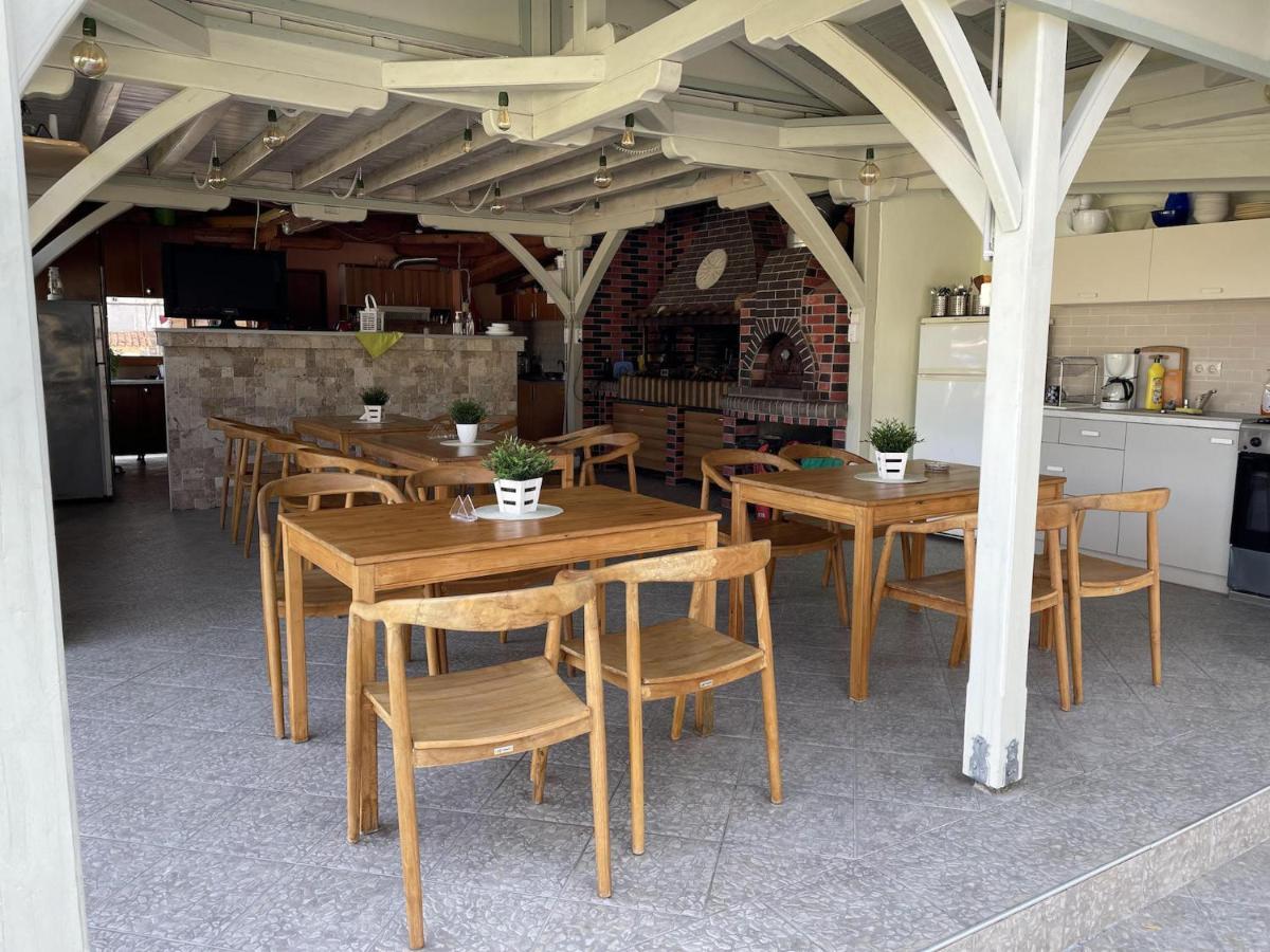 Makis Nest Apart-Hotel Vourvourou Bagian luar foto
