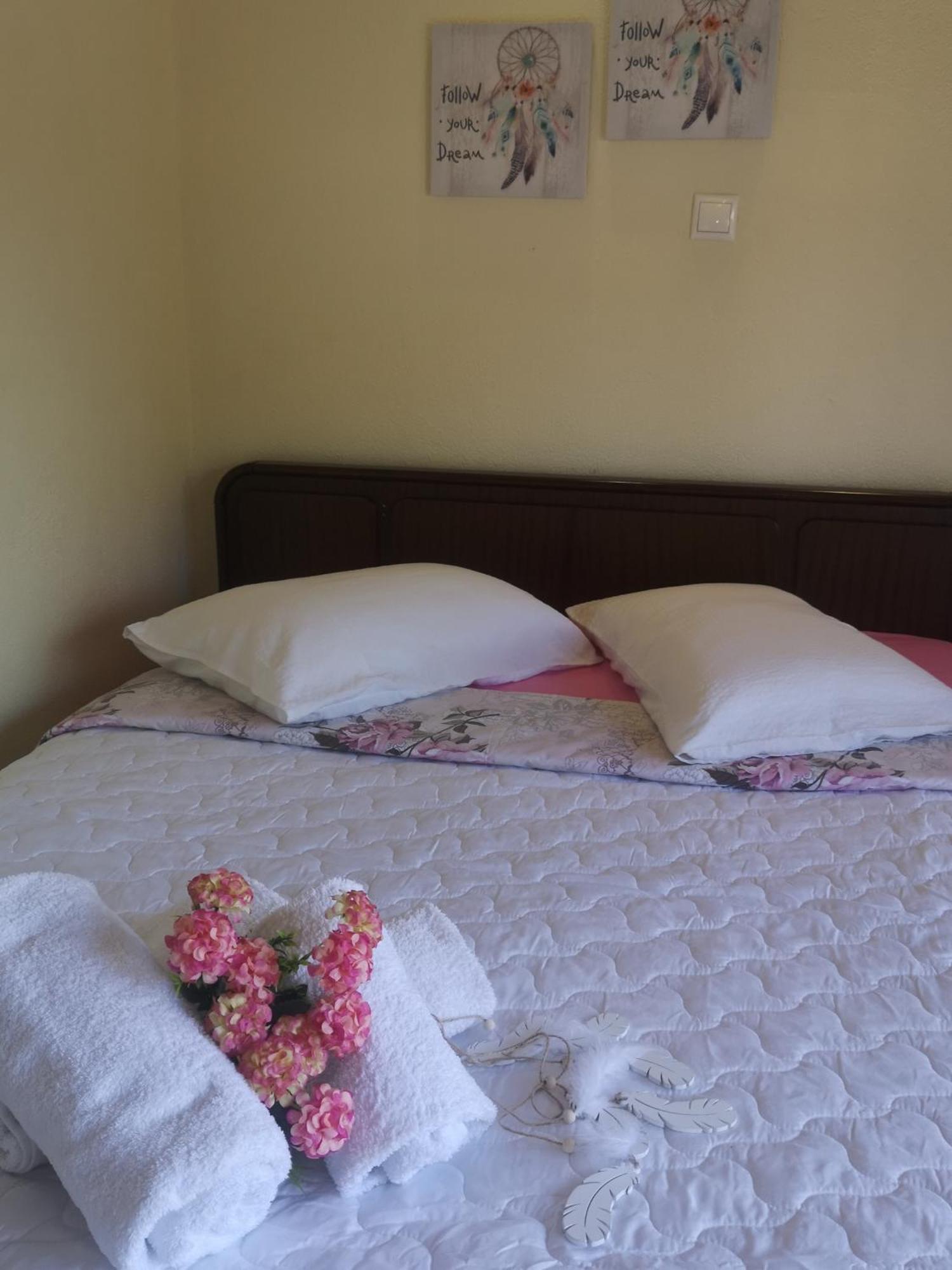 Makis Nest Apart-Hotel Vourvourou Bagian luar foto
