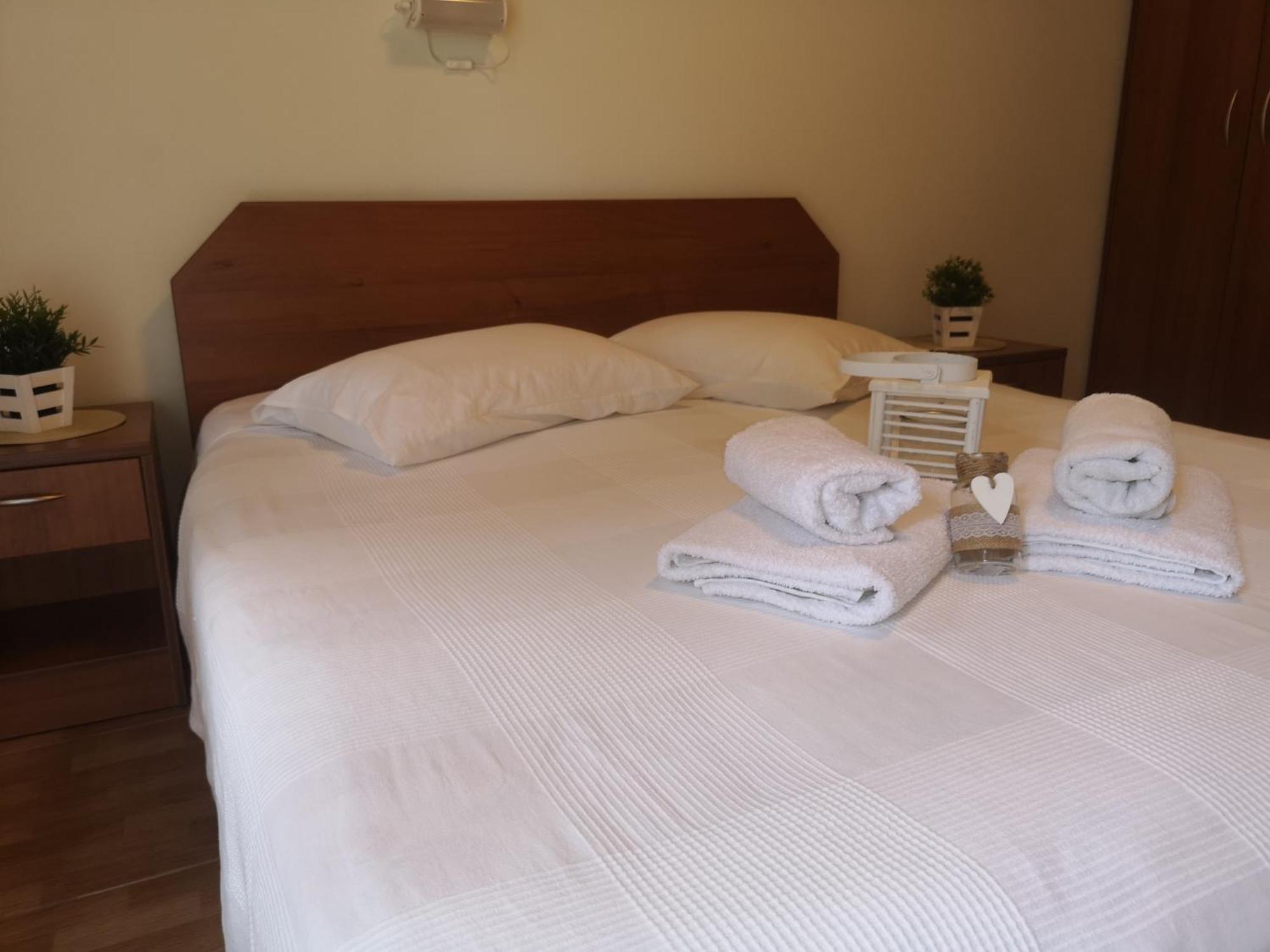 Makis Nest Apart-Hotel Vourvourou Bagian luar foto