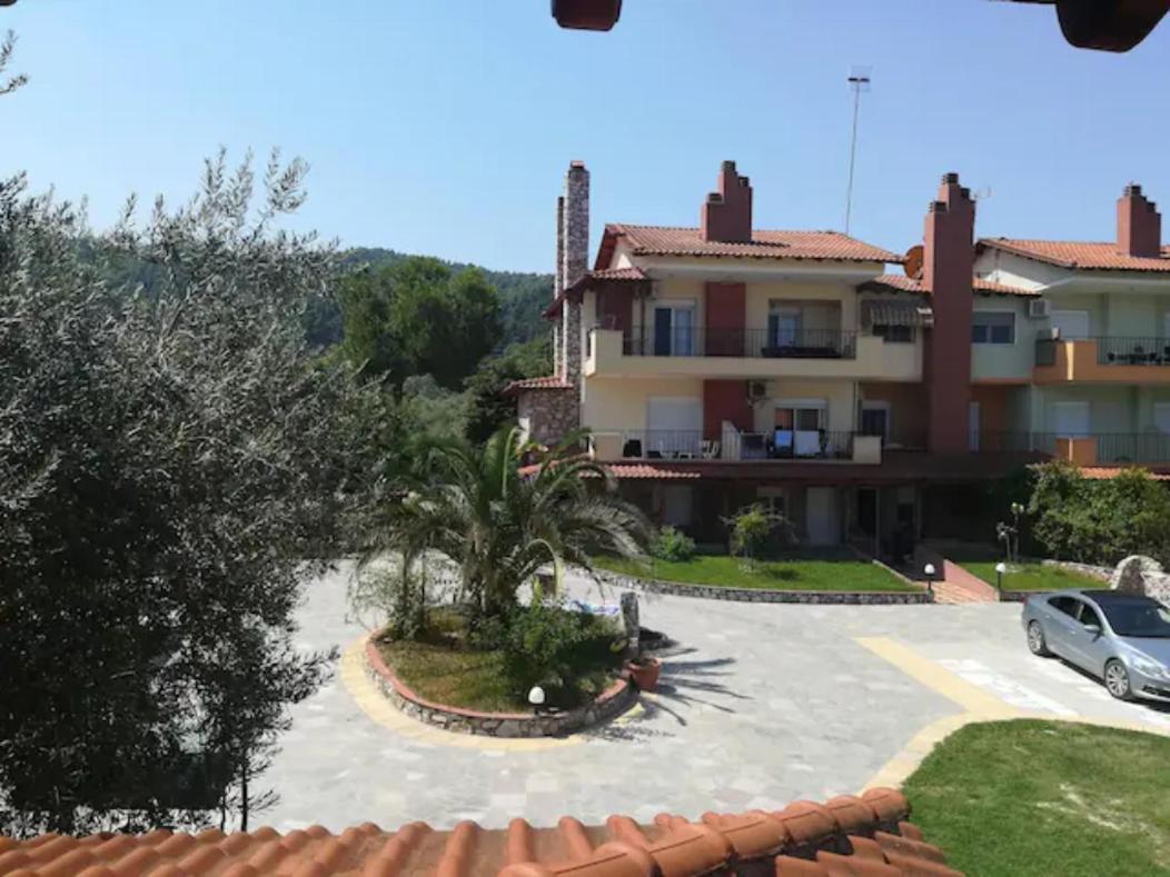 Makis Nest Apart-Hotel Vourvourou Bagian luar foto