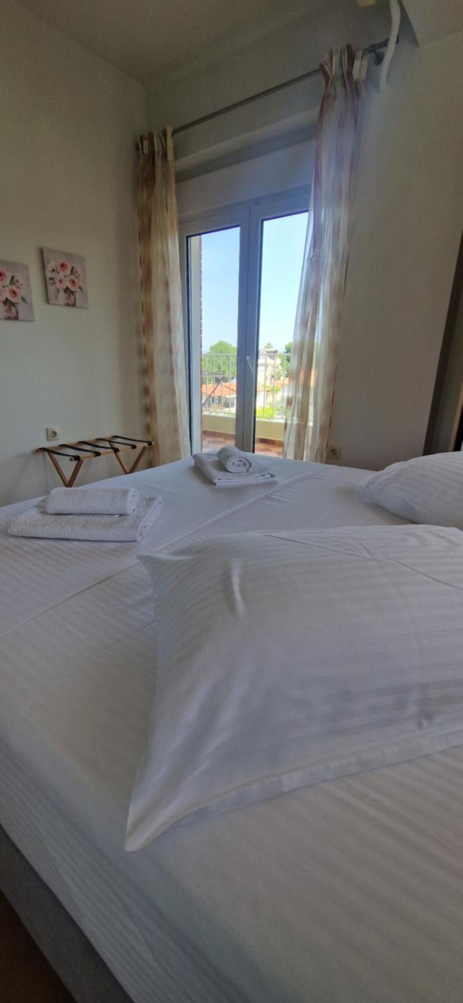 Makis Nest Apart-Hotel Vourvourou Bagian luar foto